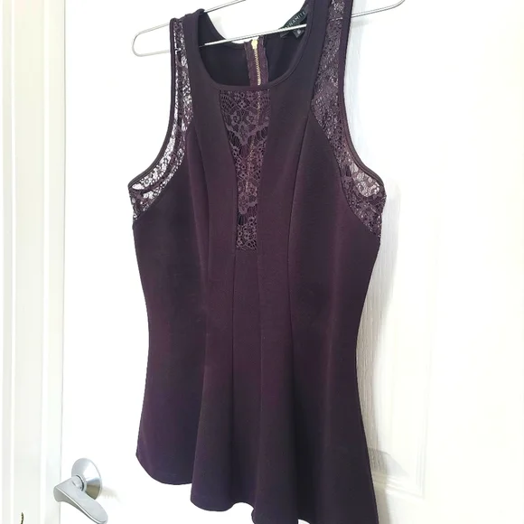 Top - Picture 2 of 3